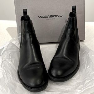 Vagabond Shoemakers - Amina Chelsea Boot (gently used)
